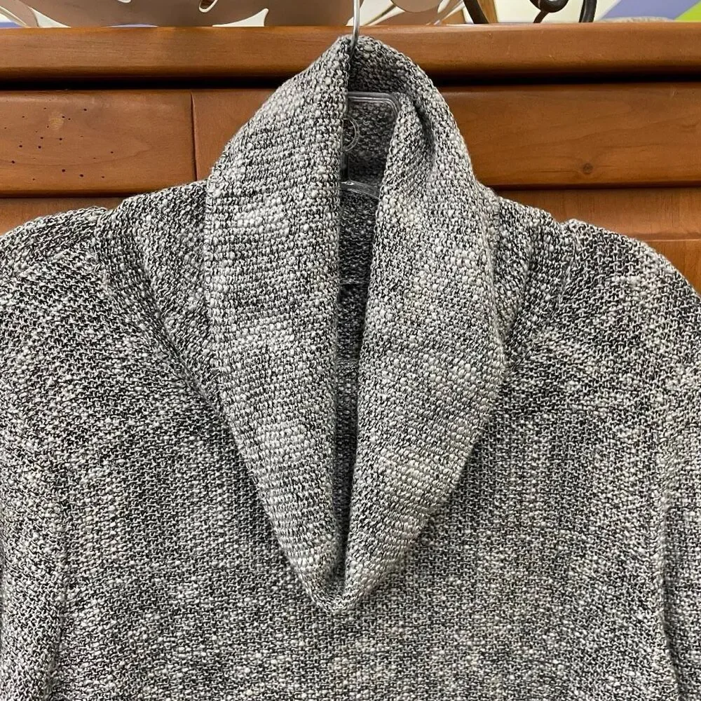 NWT Aventura Belinda L Grey Charcoal Cowl Neck Beautiful Stylish Sweater Tunic